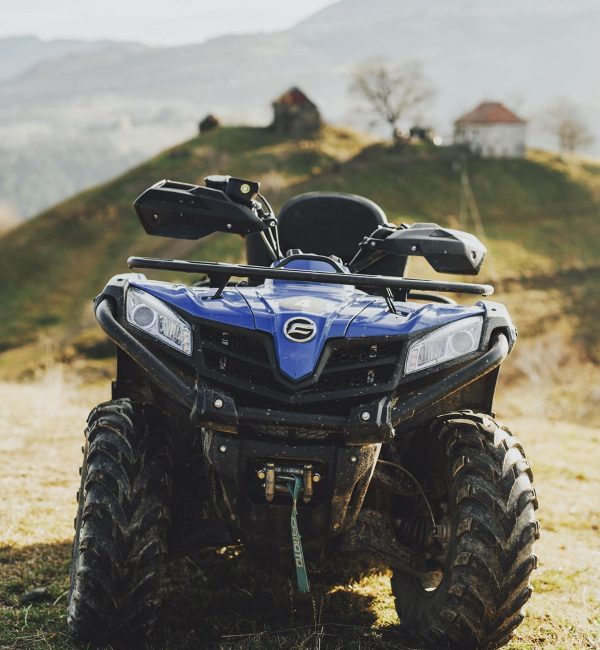 senzatii-extreme-si-plimbari-in-natura-aventura-cu-atv-in-brasov